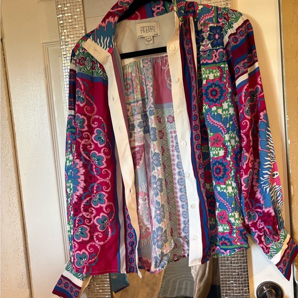 Fifteen Twenty Multicolor Floral Chloe blouse - Picture 3 of 6
